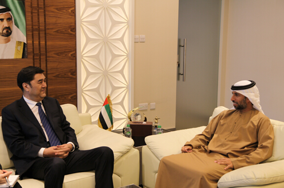 努爾·白克力會(huì)見(jiàn)阿聯(lián)酋能源部長(zhǎng)